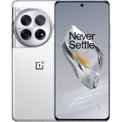 Смартфон OnePlus 12 12/256Gb Silver (Global Version) Корпус: 163,3x75,8x9,2 мм, 220 г; IP65 • Дисплей: 6,82" LTPO AMOLED, 1B кольорів, 120 Гц, Dolby Vision, HDR10+, 1440x3168, 19,8:9, 510 ppi • Чіпсет: Qualcomm SM8650-AB Snapdragon 8 Gen 3 (4 нм): (1x3,3 ГГц Cortex-X4 & 5x3,2 ГГц Cortex-A720 & 2x2,3 ГГц Cortex-A520); Адрено 750 • Пам'ять: 256 ГБ 12 ГБ RAM; UFS 4.0 • ОС/ПЗ: Android 14, OxygenOS 14 • Основна камера: Ширококутна: 50 МП, f/1.6, 23 мм, 1/1.43", 1.12 мкм, Dual Pixel PDAF, OIS; Телефото: 64 МП, f/2.6, 70 мм, 1/2.0", 0.7 мкм, PDAF, OIS, 3x оптичний зум; Ультраширококутна: 48 МП, f/2,2, 14 мм, 114˚, 1/2,0", 0,8 мкм, PDAF • Фронтальна: 32 Мп, f/2.4, 21 мм, 1/2.74", 0.8 мкм • Запис відео: 8K@24fps, 4K@30/60fps, 1080p@30/60/240fps, Auto HDR, gyro-EIS, Dolby Vision; Фронтальна: 4K@30fps, 1080p@30fps, gyro-EIS • Акумулятор: 5400mAh; 100 Вт, PD, QC, 50 Вт бездротовий • Підключення: 5G; eSIM; Подвійна SIM; Wi-Fi 7; BT 5.4, aptX HD; NFC; ІЧ • Інше: сканер відбитків пальців; стереодинаміки